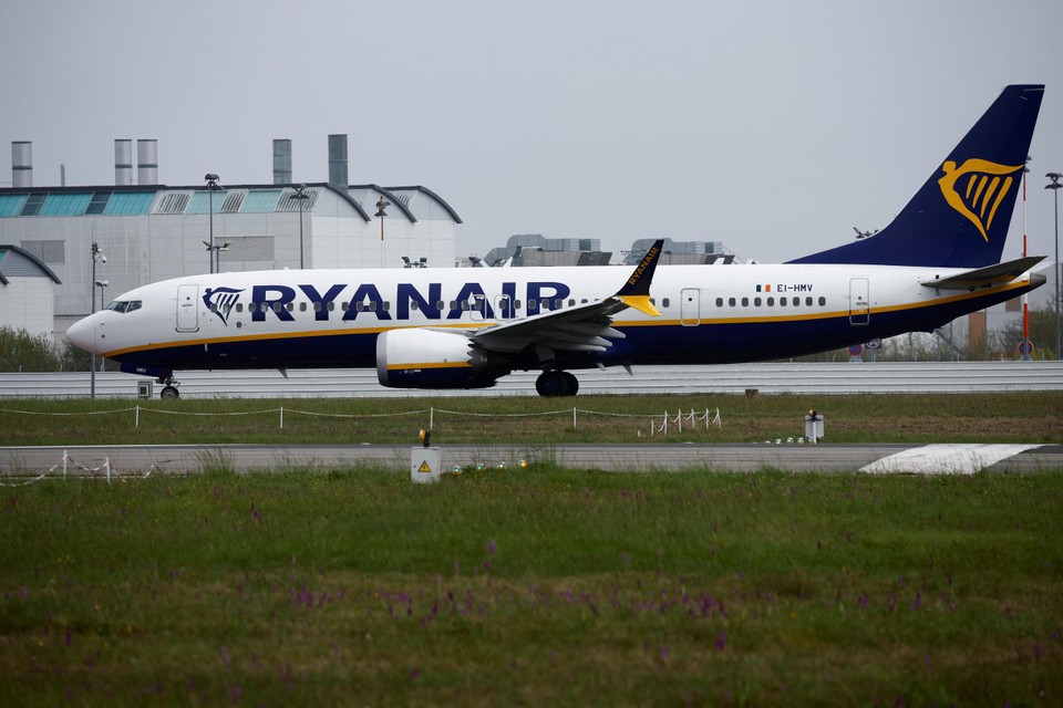 De Ierse lagekostenmaatschappij Ryanair was volgens de studie in 2023 voor het derde jaar op rij de grootste CO2-uitstoter van de luchtvaartmaatschappijen in Europa.