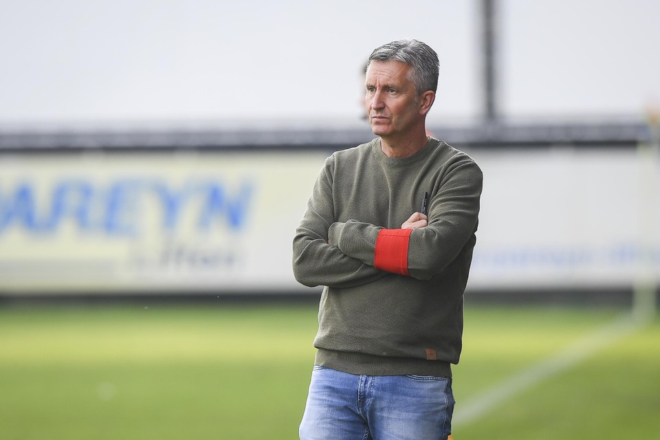“Op basis van onze tweede helft verdienden we wel een punt”, aldus Eendracht Aalst-coach De Geyseleer. 
