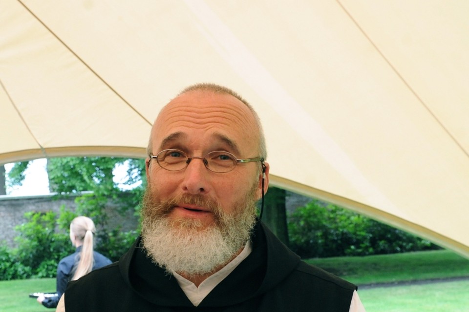 Broeder Guerric op de receptie na zijn priesterwijding in 2013. 