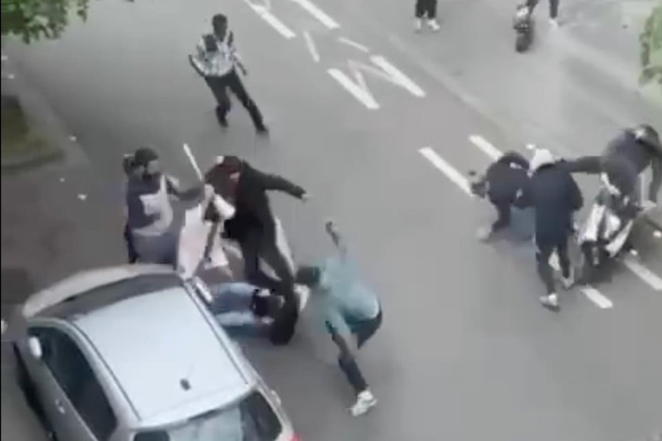 ‘Brugse’ Hooligans invade Molenbeekse DIY store for cup final: « It is no longer visible that they were football supporters » (Brussels)