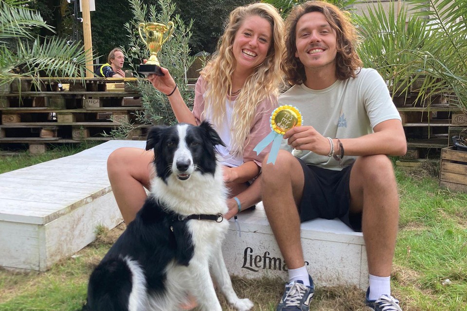 Caroline Deloof, Wouter Adriaenssen en hun hond Woody
