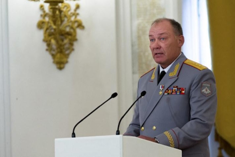 De nieuwe baas van alle Russische troepen in Oekraïne, generaal Alexander Dvornikov  