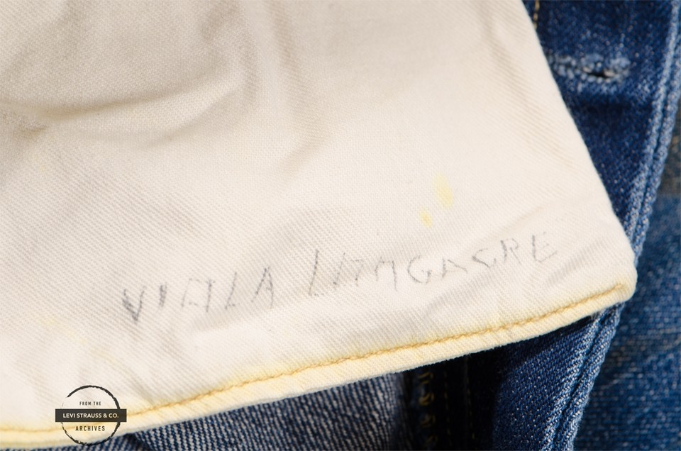 geïrriteerd raken Laboratorium rijst Zo zag de eerste jeans voor vrouwen eruit | Het Nieuwsblad Mobile