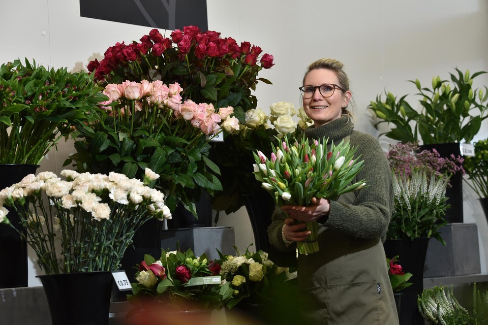 Bij Bloemen Oyen-Jacobs zien ze een toeloop op bloemen. “Andere jaren valt de vraag na Nieuwjaar een beetje stil, maar mensen kopen al een jaar lang meer bloemen.” 