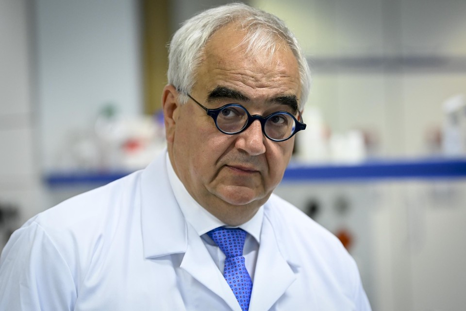 Dokter Paul Stoffels van Johnson & Johnson gaat eind dit jaar met pensioen.