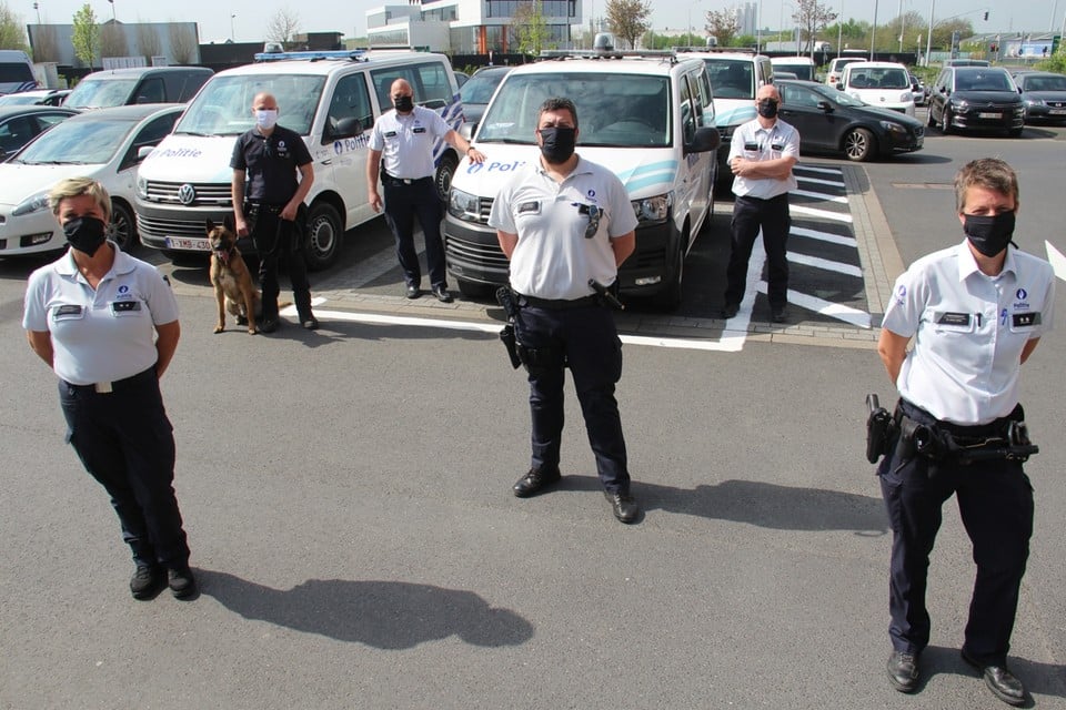 Al snel kon elk operationeel lid van Arro Ieper een eigen mondmasker dragen.