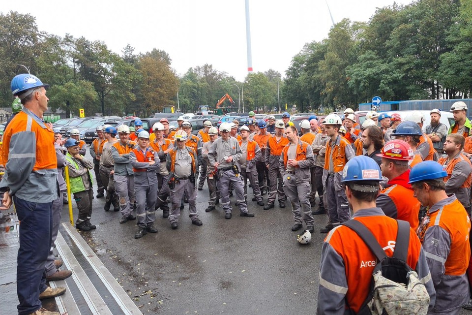 Dinsdagochtend was het al onrustig bij staalreus ArcelorMittal.