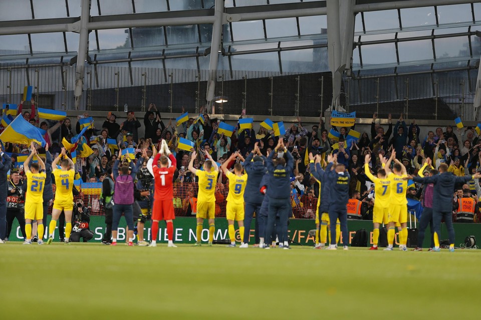 De Oekraïeners die in hun thuisland voetballen, speelden bij de nationale ploeg hun eerste wedstrijden sinds de Russische invasie 