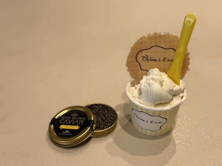 Vanilla ice cream with a jar of caviar: it is the eye -catcher in the new cream.