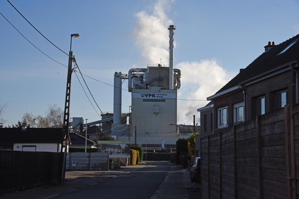 Papierfabriek VPK wil restwarmte inzetten voor de verwarming van woningen.