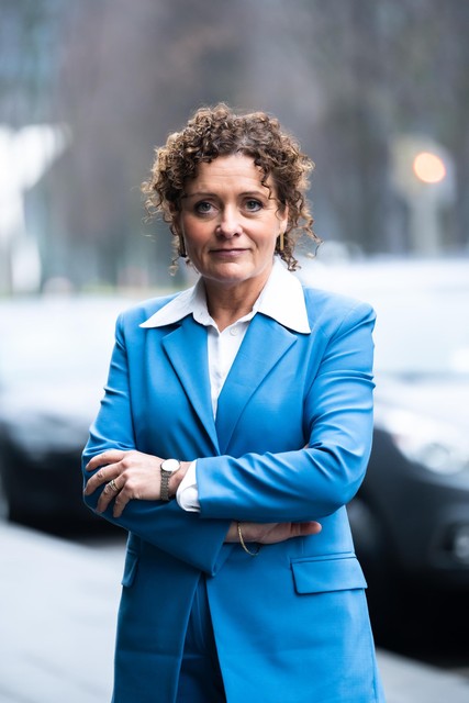 Vlaams mobiliteitsminister Lydia Peeters wil gevaarlijke punten sneller aanpakken.