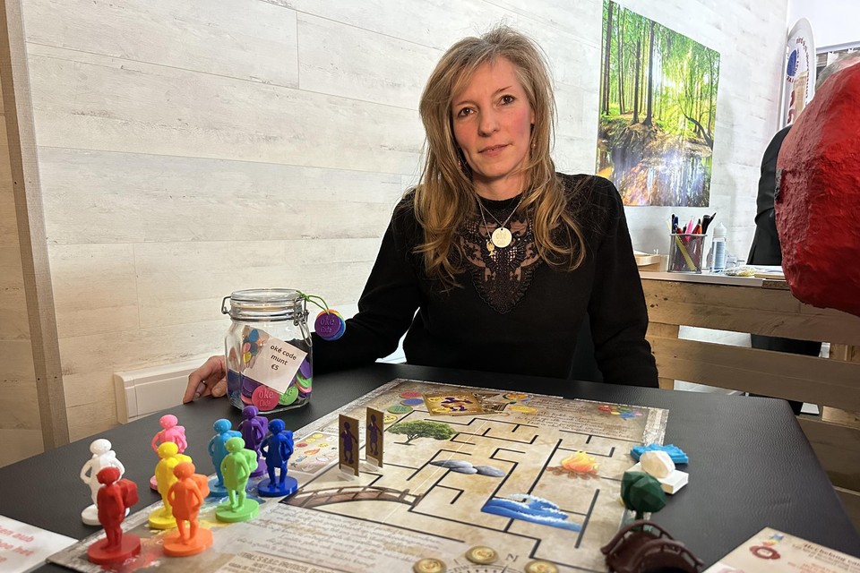 Mieke ontwikkelde haar eigen bordspel.