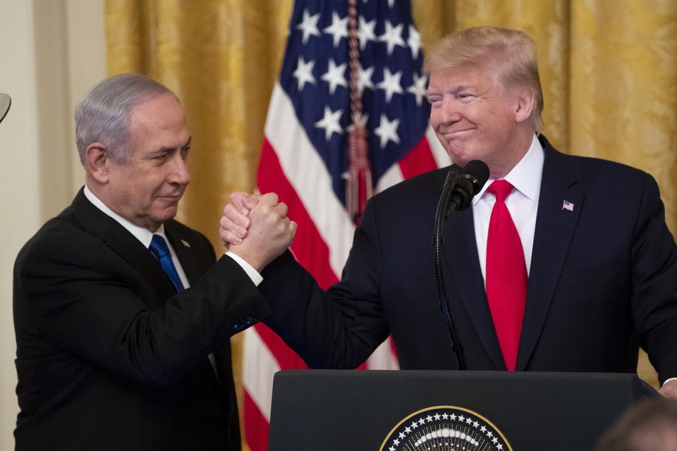Archiefbeeld: Donald Trump met Benjamin Netanyahu in het Witte Huis in 2020.