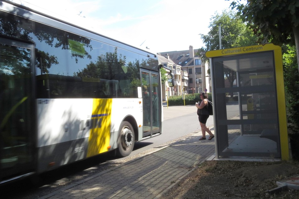 Aartselaar wil De bus 21 doortrekt: “Verbinding met nodig” (Aartselaar) | Het Nieuwsblad