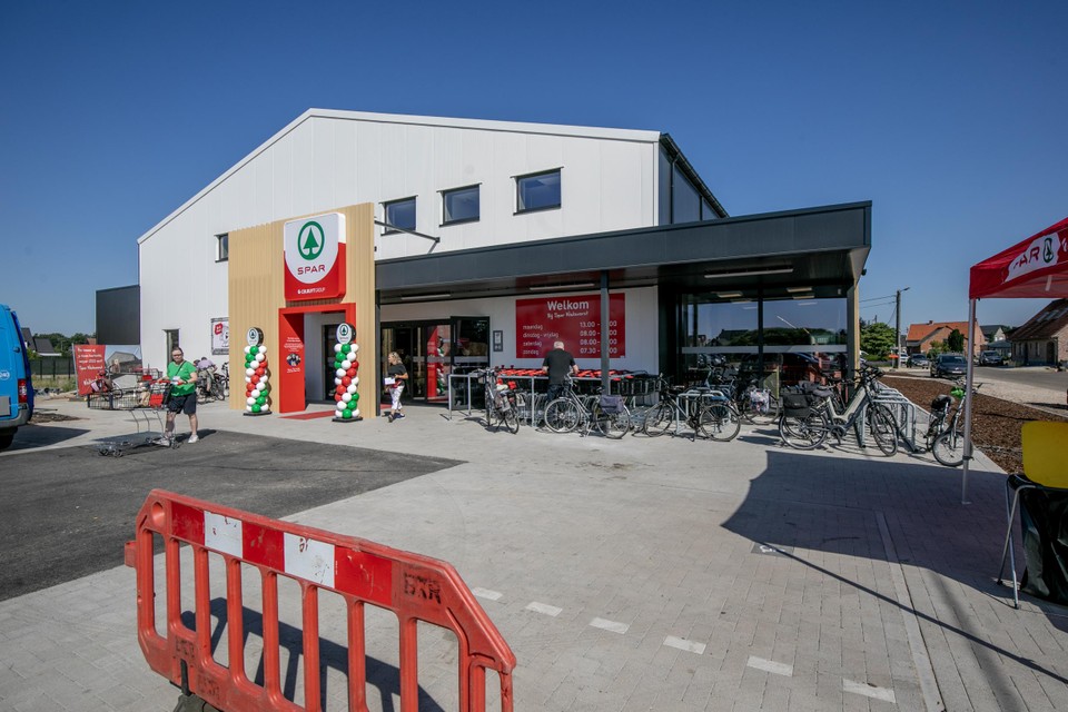 A former industrial building owned by the construction company Van Crane has been converted into a supermarket.
