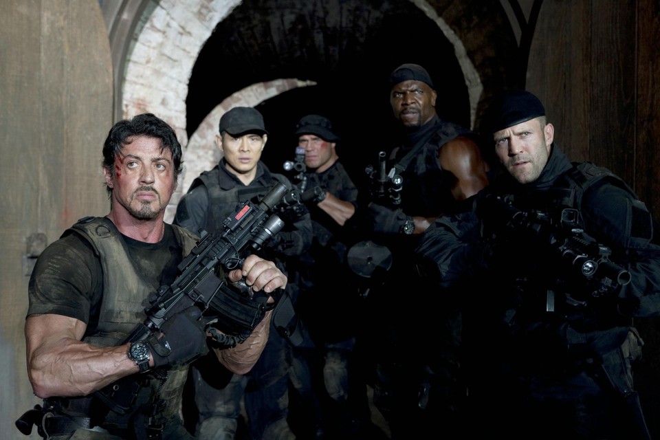 Sylvester Stallone en zijn ‘expendables’: hij en Jason Statham (uiterst rechts) keren alvast terug in deel 4.