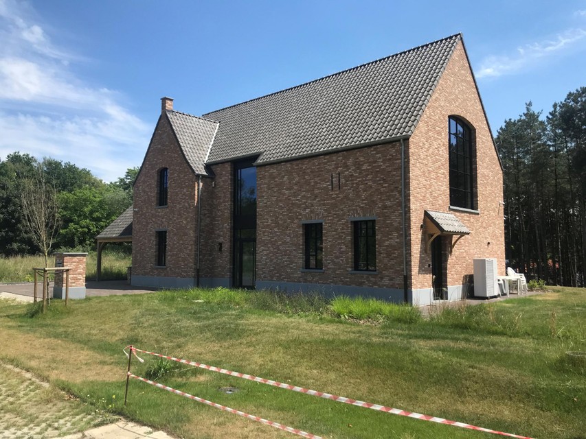 Het koppel had net dit huis in Linkhout, deelgemeente van Lummen, laten bouwen.  
