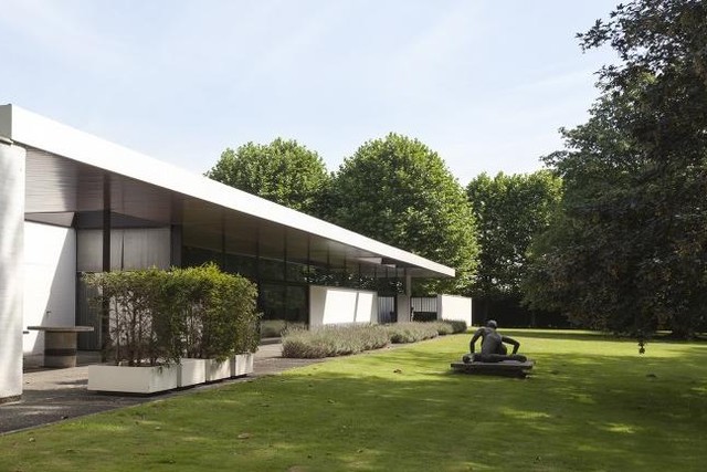 Goed doen Drastisch Aanpassing Wereldberoemde villa te koop voor 2,5 miljoen (Tielt) | Het Nieuwsblad  Mobile