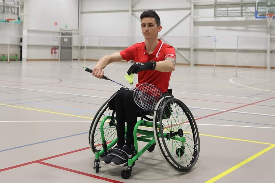 Brent droomt ervan om als badmintonner de Paralympische Spelen te halen.