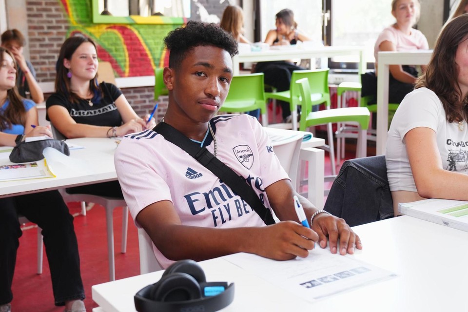 Malick Fofana at the school desk in September 2022.