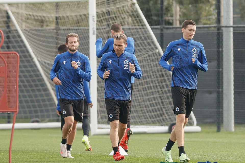 De eerste drie wedstrijden begon Ruud Vormer (midden) nog op de bank, morgen zou de aanvoerder nog eens mogen starten in de Champions League.