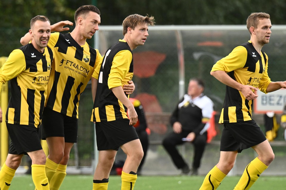 Na 18 speeldagen staat de nieuweling in tweede provinciale op een geruststellende negende plaats.