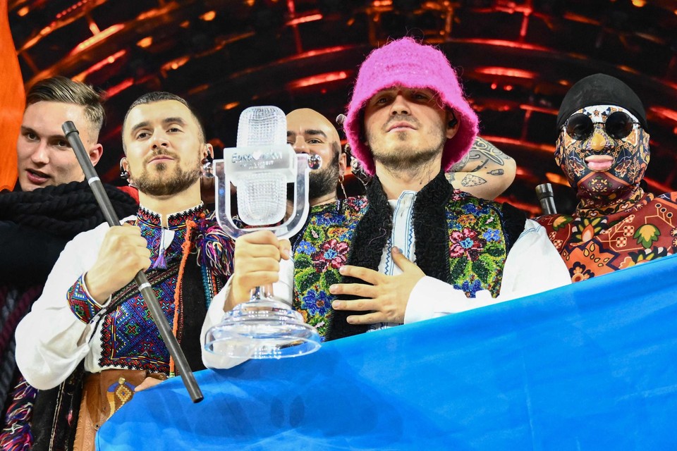 De heren van Kalush Orchestra zijn geen oorlogshelden, maar wierpen zich tijdens de finales van het Songfestival op als woordvoerders voor hun land. “We willen Oekraïne vertegenwoordigen, tonen dat het een onafhankelijk cultureel land is." 
