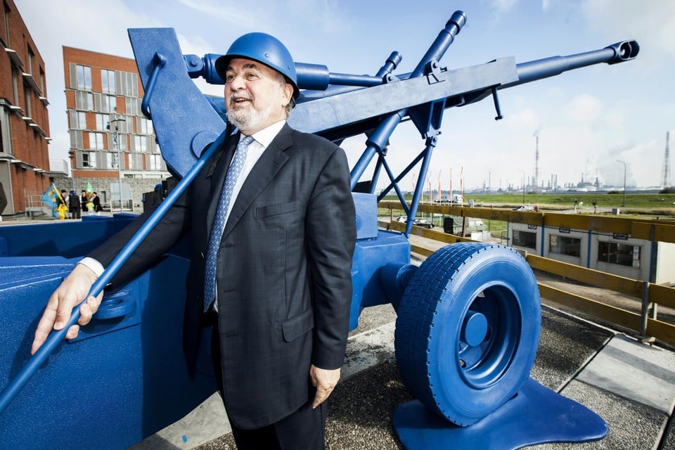 Fernand Huts hangs tax claim of millions above the head, harbor magnate reacts angry: « This leak creates atmosphere of intimidation » (Antwerp)