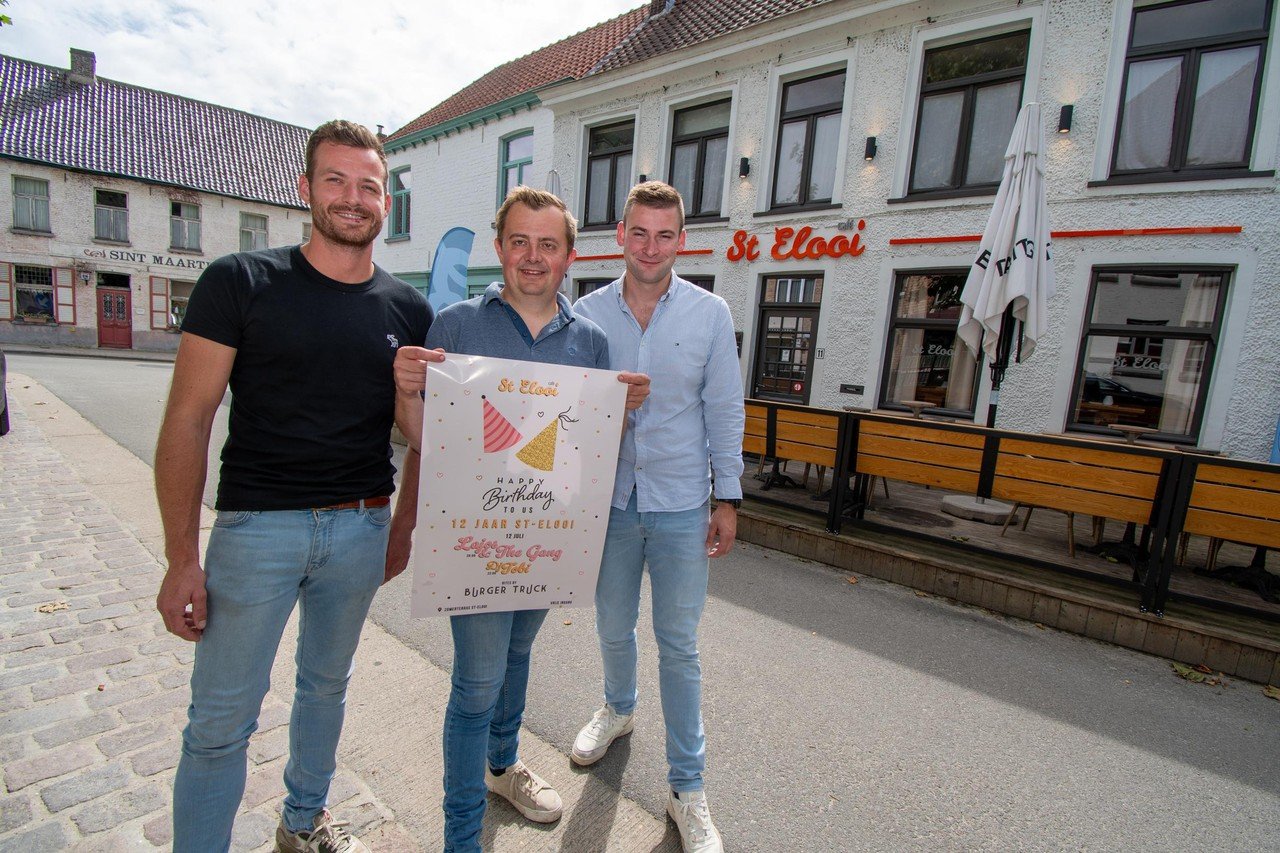 Café Sint-Elooi viert 12-jarig bestaan met optredens en burgers: “We ...