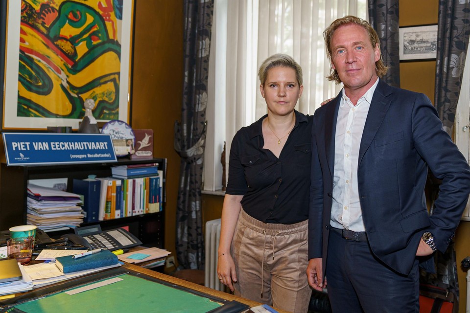 Nina Van Eeckhaut en Frank Scheerlinck verhuizen na 55 jaar het advocatenbureau van de legendarische Piet Van Eeckhaut.