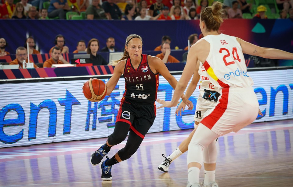 Julie Allemand is one of the six Cats competing in the Euroleague Women.
