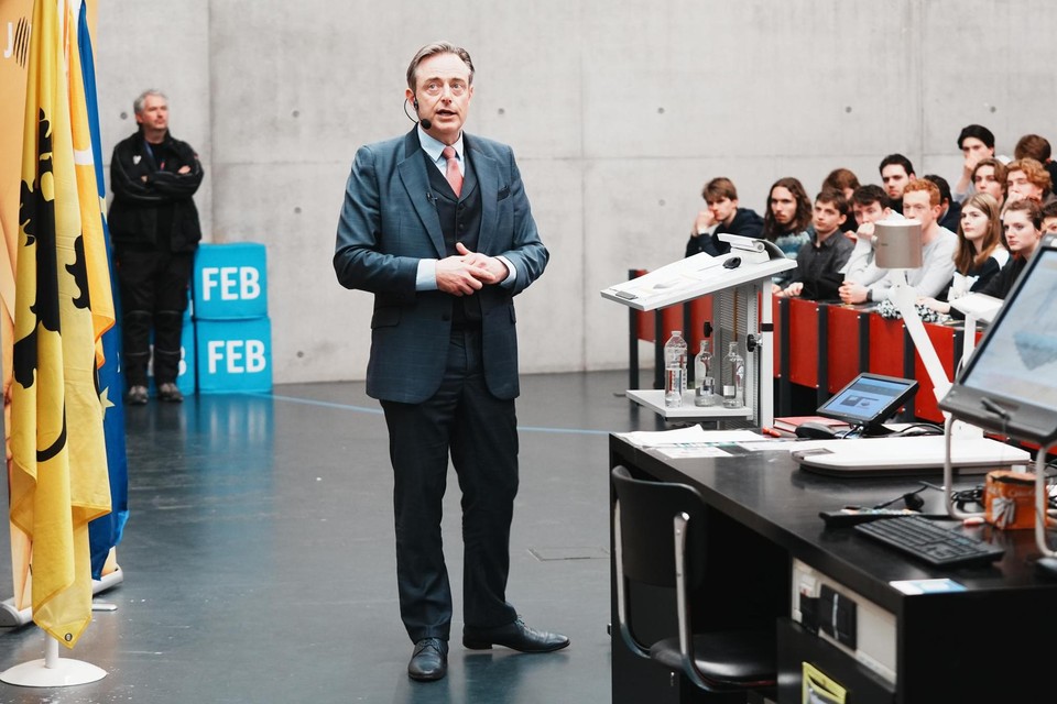 De Wever gaf een lezing aan de UGent.