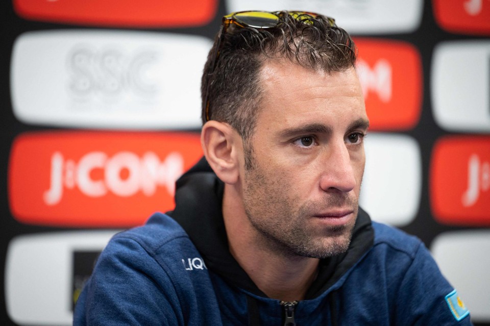 Vincenzo Nibali nam afscheid van de topsport.