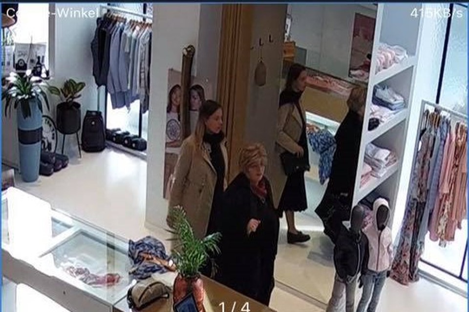 Twee vrouwen stelen voor duizenden euro's in verschillende winkels: “Man hield intussen verkoper bezig” (Roeselare) Het Nieuwsblad Mobile