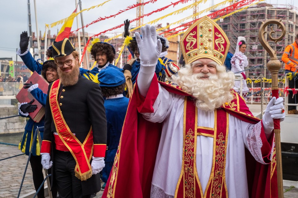 Ook Sinterklaas Getroffen Door Corona Hij Komt Maar De Ki Het Nieuwsblad Mobile