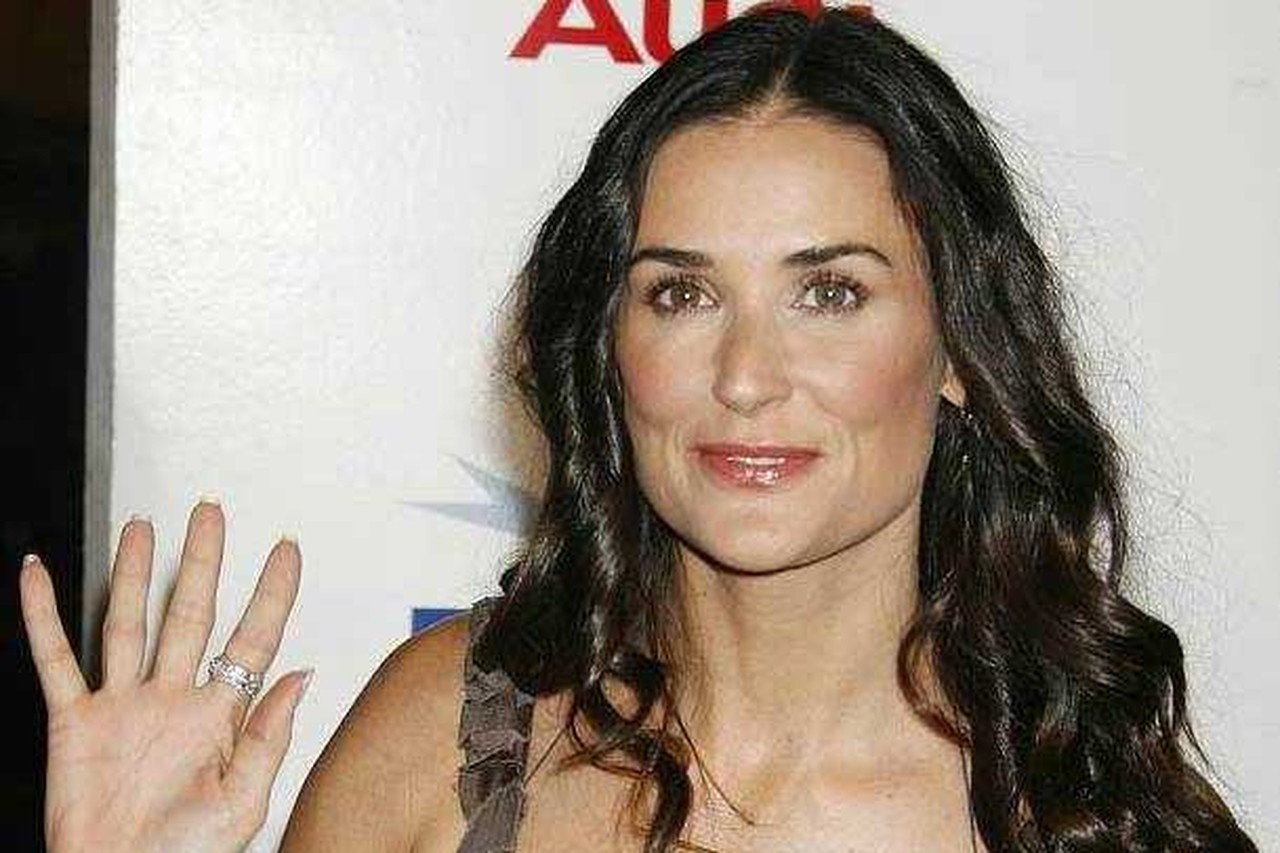 Demi Moore in film over beroemdste pornoster aller tijden | Het Nieuwsblad  Mobile