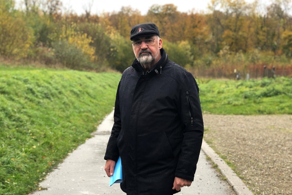 “We zijn ontgoocheld dat er niets veranderd was aan de plannen”, zegt buurtbewoner Alex Clinckx uit Duisburg. ﻿