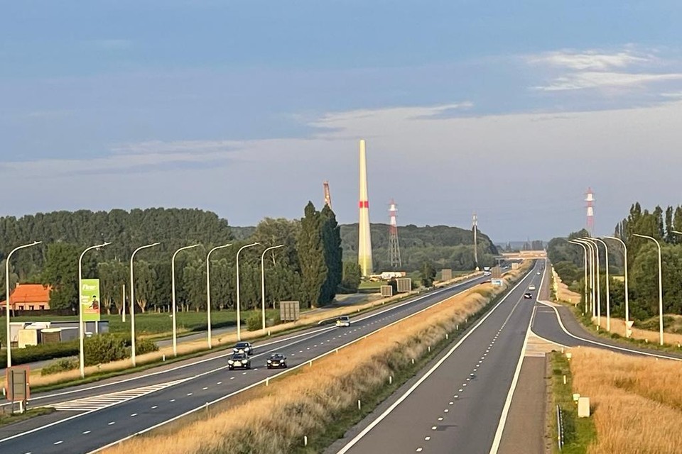 In Geluwe is de procedureslag voorbij en zijn drie turbines in opbouw. 