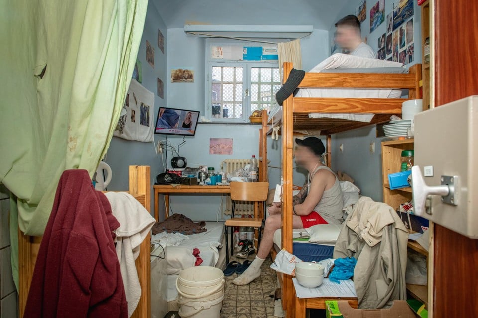 Gevangenispersoneel is agressie door overbevolking meer dan beu: “Voor ons  is agressie dagelijkse kost geworden” (Antwerpen) | Het Nieuwsblad Mobile