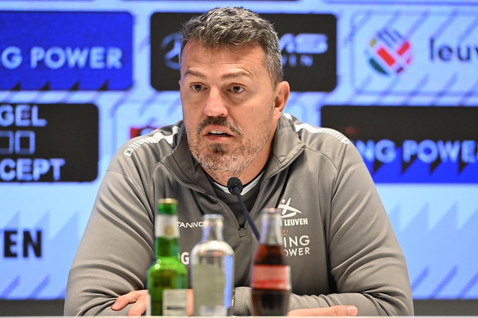 OHL coach Oscar Garcia hopes that the Leuven fans will find their way to the stadium despite the winter weather.  “We will need the supporters.”