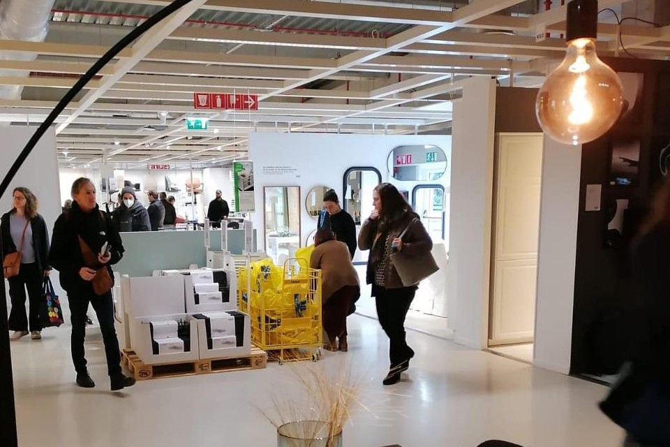 huichelarij Vet Bounty 500 klanten van Ikea-winkel in Zaventem geëvacueerd na brand in  ondergrondse parking (Zaventem) | Het Nieuwsblad Mobile