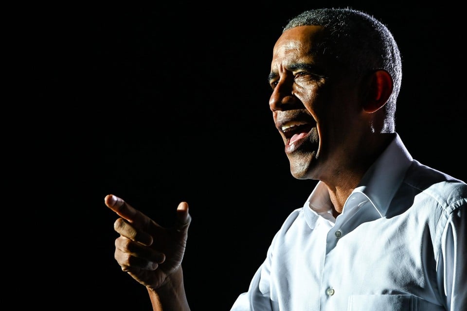 Obama ging wel campagne voeren voor Biden, maar wachtte met de publicatie van zijn boek tot twee weken na de verkiezingen. Hij wilde zekerheid dat er dan al een nieuwe president was verkozen.