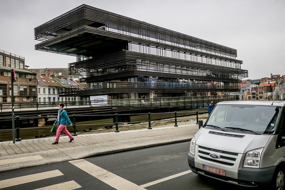 Het café van de Gentse bibliotheek zoekt een nieuwe uitbater.
