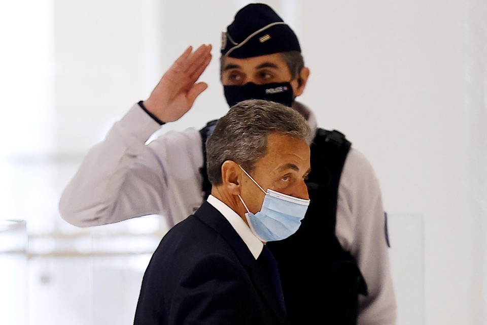 Nicolas Sarkozy ging resoluut voor de vrijspraak, maar kreeg het deksel op de neus. 
