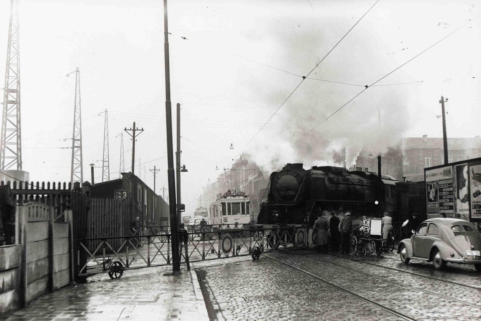 Brussel-Groendreef, het station waar de allereerste trein ooit vertrok (niet op foto). 