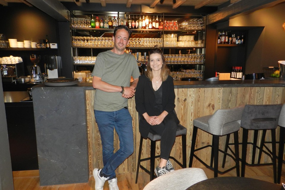 Piet-Hein van Spaendonck en Steffi Van de Sande openen brasserie George in de voormalige Lindehoeve in Merksplas. 