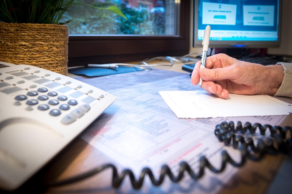 Een telefoontje naar het buitenland wordt door verschillende carriers naar elkaar doorgeschoven en gefactureerd. Het is mogelijk dat sommige firma’s herhalingen van gesprekken laten horen om de beltijd te verhogen.