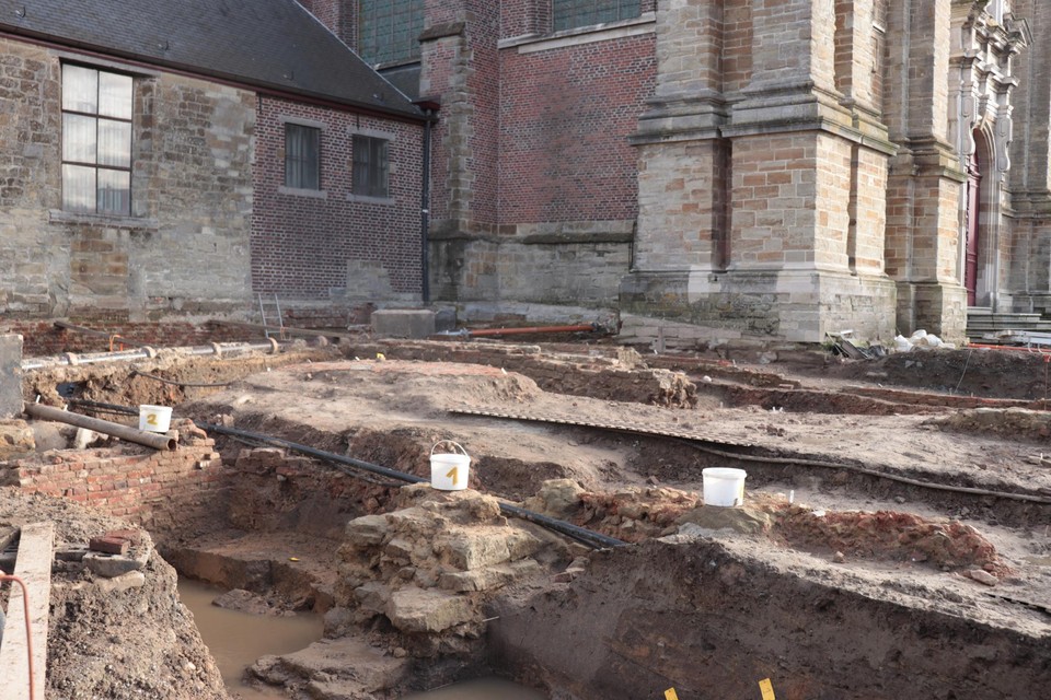 Archeologen van Solva starten donderdag met de tweede fase van hun archeologisch onderzoek aan de Kloosterweg.