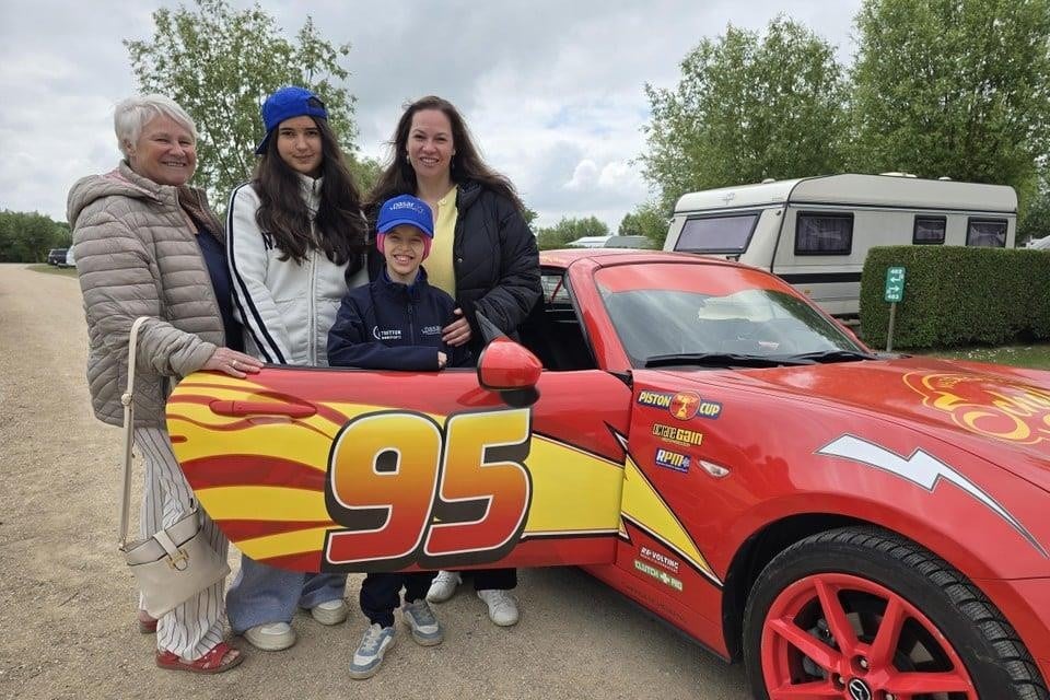 Anouschka Roland went to Nieuwpoort with her Mama Carine Desmet, the sick Lilly and Lilly's twin sister Joy.
