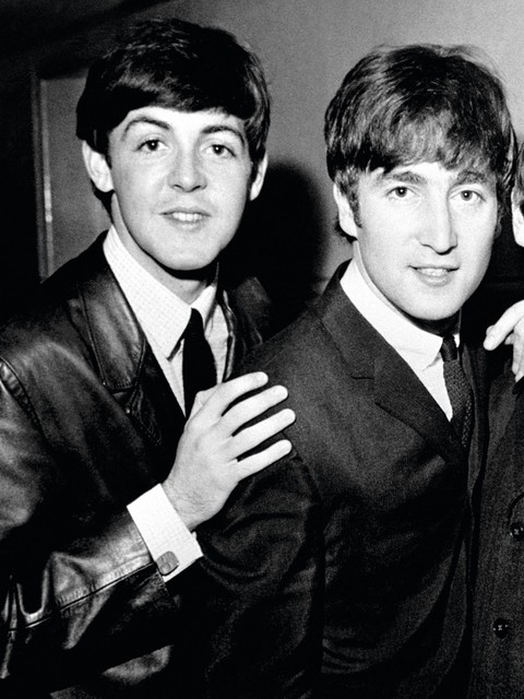 Paul McCartney en John Lennon in 1963. 